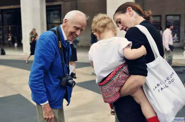 NY Times Long Time Photographer, Cunningham Dies At 87